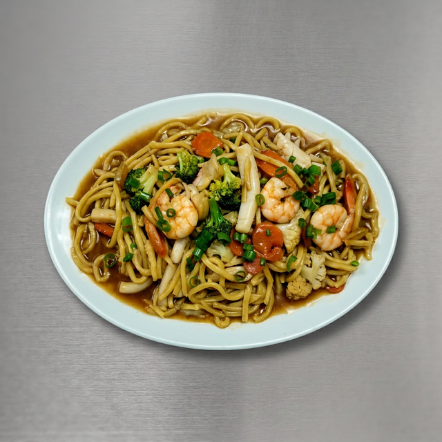 Mandarin Noodles with Seafood.